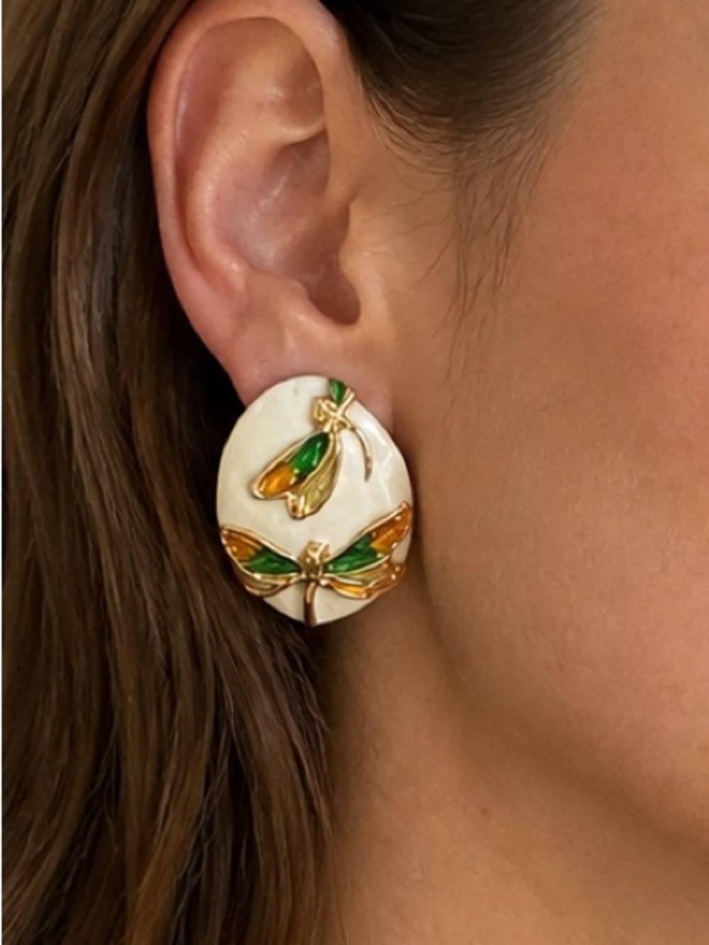 Vintage Dragonfly Oval Stud Earring